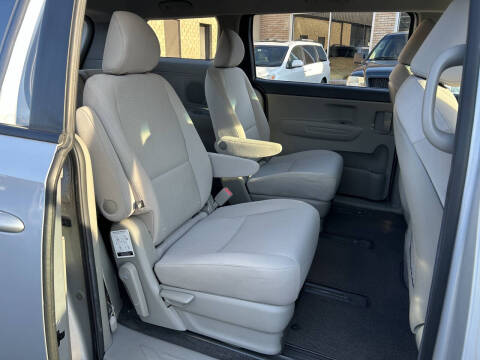 2018 Kia Sedona L
