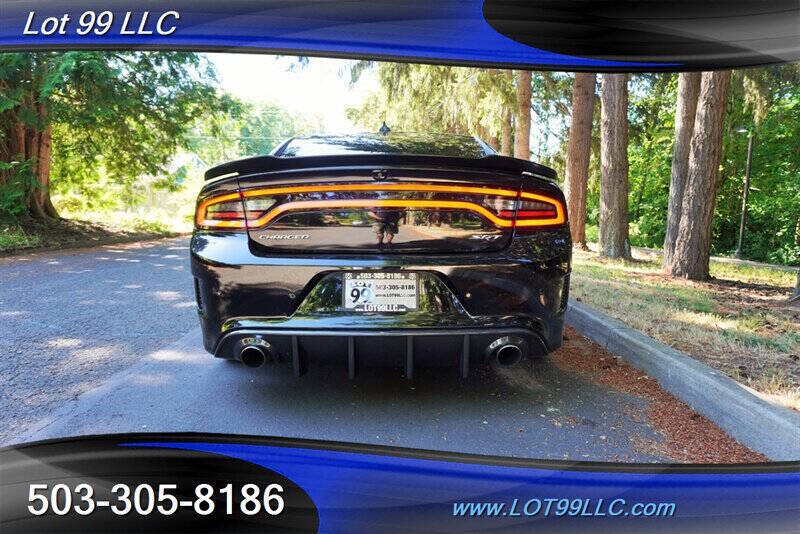2017 Dodge Charger SRT 392