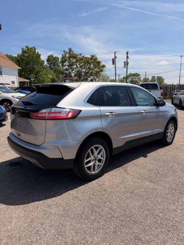 2022 Ford Edge SEL