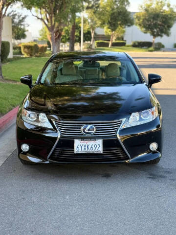 2013 Lexus ES 300h