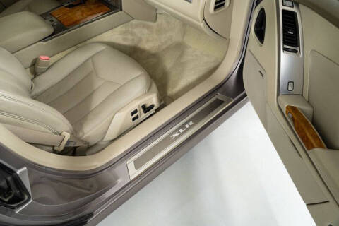 2005 Cadillac XLR
