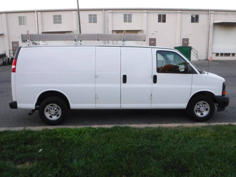 2017 Chevrolet Express 2500