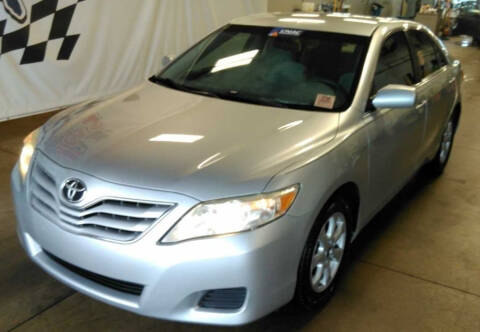 2011 Toyota Camry for sale at The Bengal Auto Sales LLC in Hamtramck MI