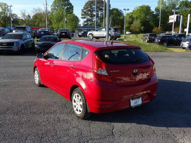 2012 Hyundai Accent GS