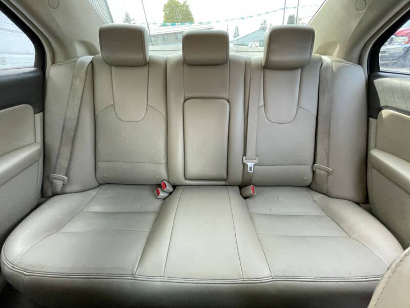 2010 Ford Fusion SEL