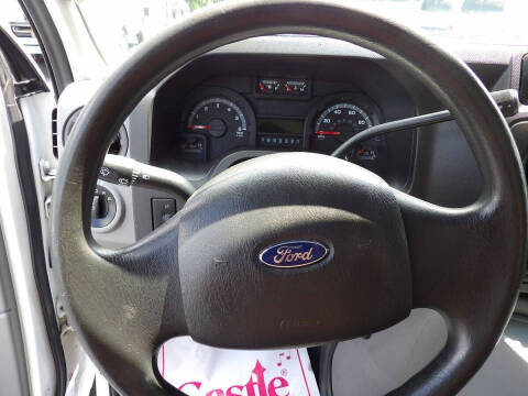 2011 Ford E-Series E-450 SD