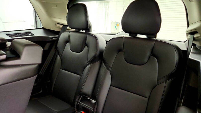 2024 Volvo XC90 B5 Core Bright Theme