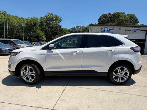 2017 Ford Edge Titanium
