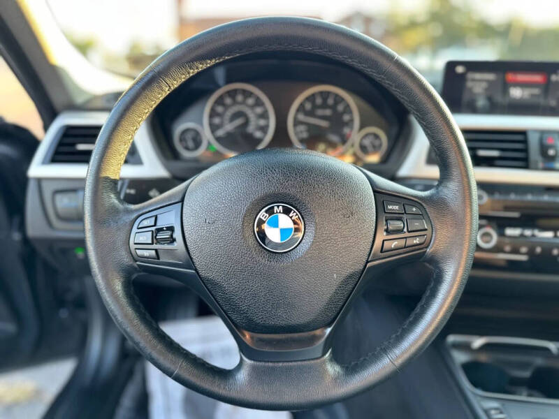 2018 BMW 3 Series 320i xDrive