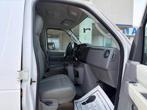 2012 Ford E-Series E-250