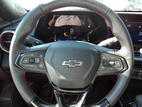 2025 Chevrolet Trax RS