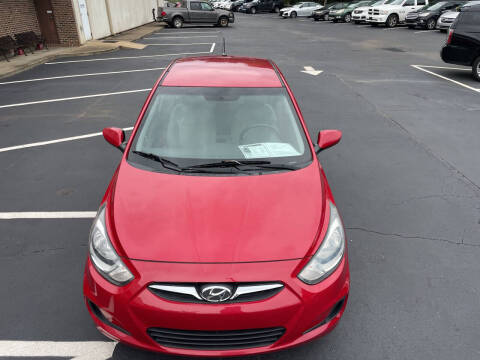 2013 Hyundai Accent GS