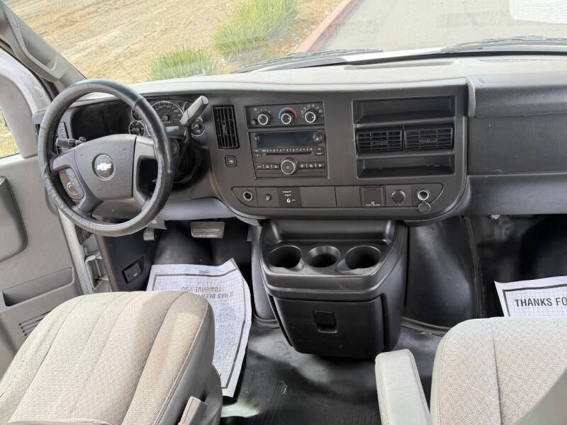 2016 Chevrolet Express 2500