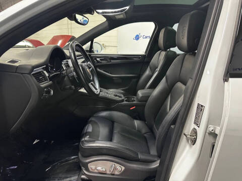 2018 Porsche Macan S