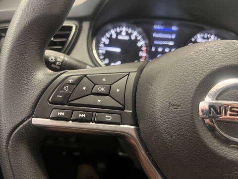 2022 Nissan Rogue Sport S