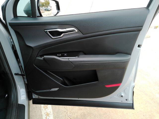 2023 Kia Sportage SX