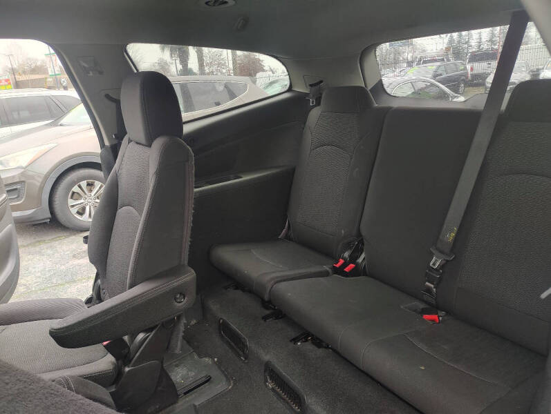 2017 Chevrolet Traverse LT