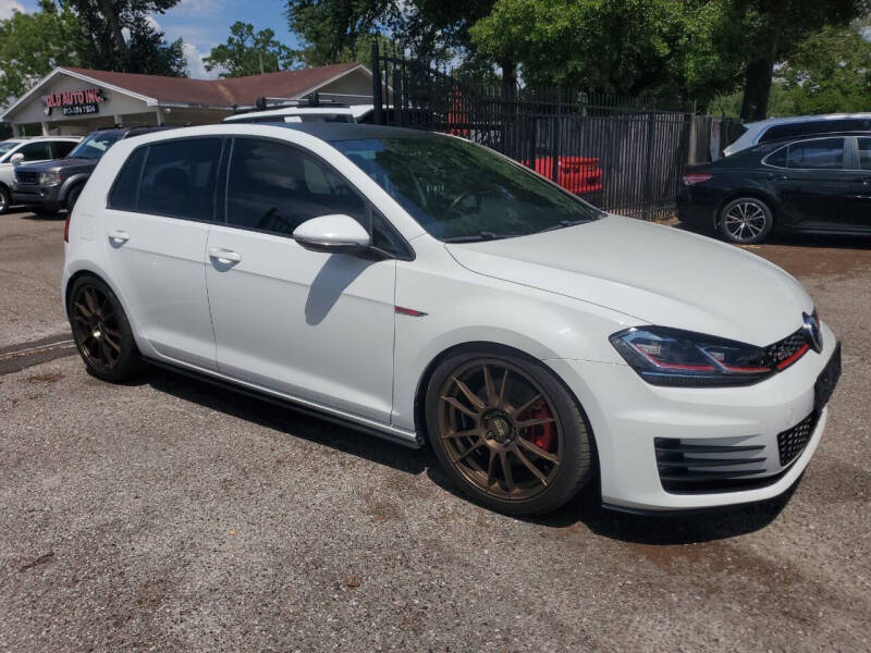 2017 Volkswagen Golf GTI S