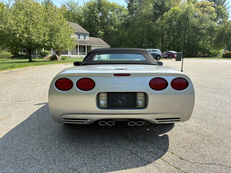 2004 Chevrolet Corvette