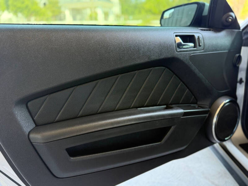 2012 Ford Mustang GT Premium