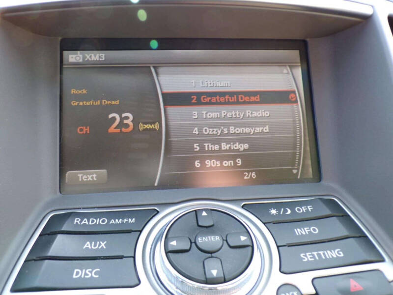 2011 Infiniti G37 Sedan x