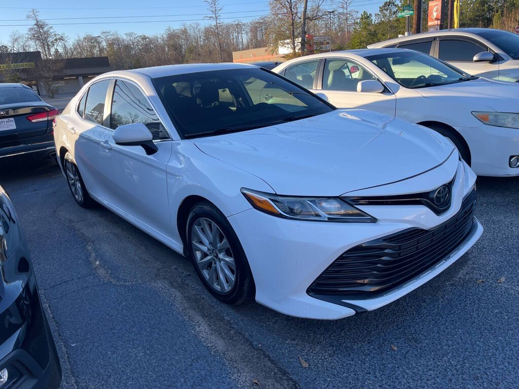 2019 Toyota Camry for sale at INTEGRITY AUTO in Dothan, AL