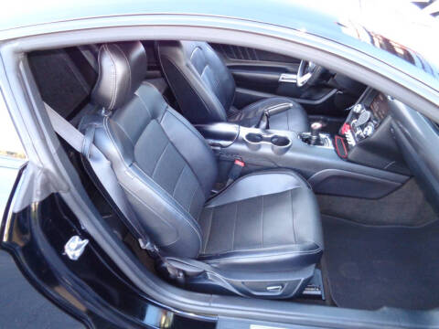 2015 Ford Mustang EcoBoost Premium