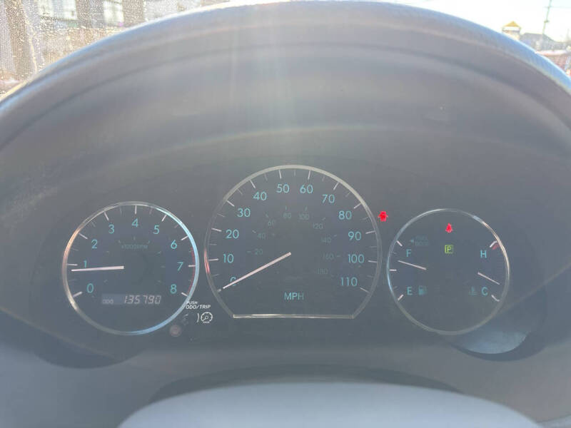 2009 Toyota Sienna LE 7-Passenger