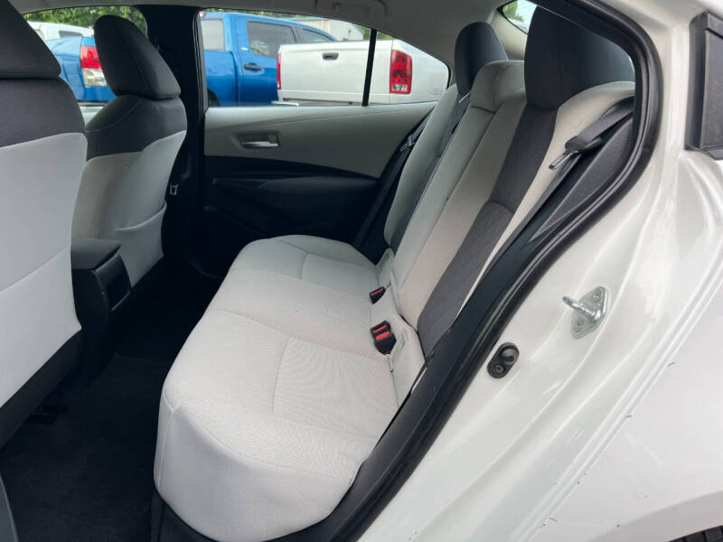 2020 Toyota Corolla LE
