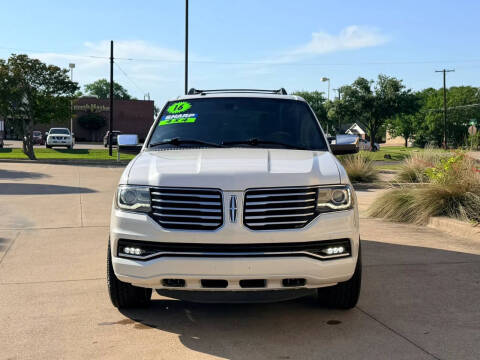2016 Lincoln Navigator Select