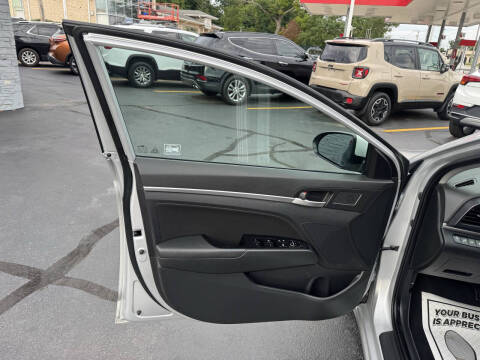 2019 Hyundai Elantra Limited