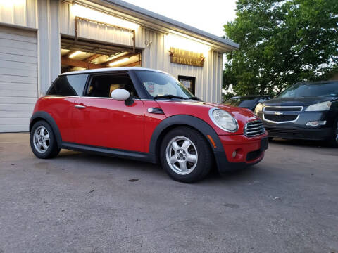 2009 MINI Cooper for sale at DFW AUTO FINANCING LLC in Dallas TX