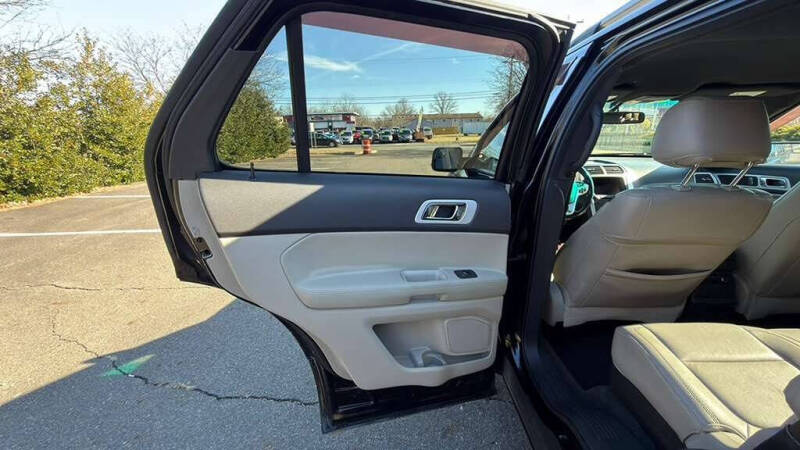 2011 Ford Explorer XLT