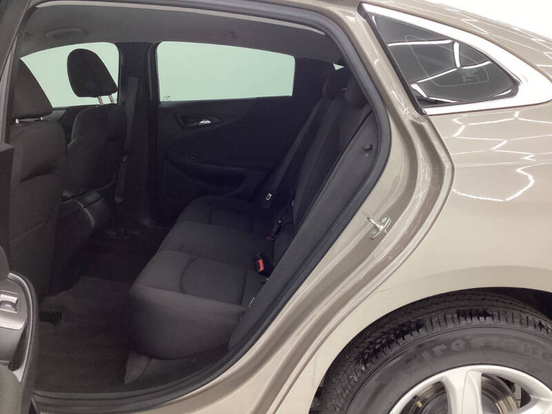 2024 Chevrolet Malibu LS