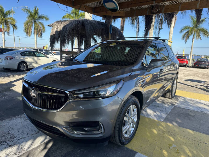 2019 Buick Enclave Essence's photo