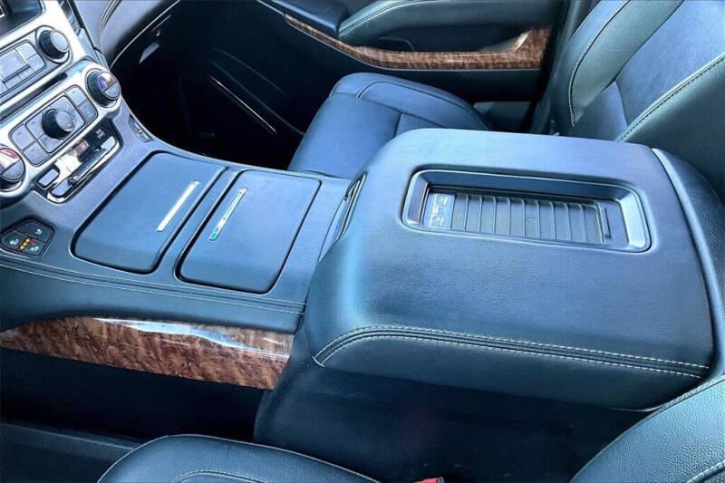 2017 Chevrolet Suburban Premier