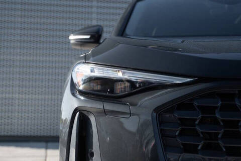 2025 Audi Q5 quattro Premium Plus TFSI