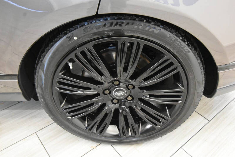 2021 Land Rover Range Rover P525 HSE Westminster Edition