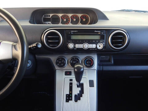 2008 Scion xB
