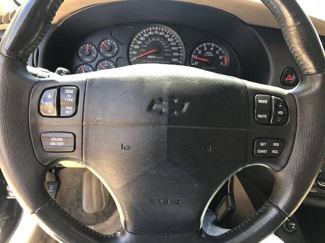 2002 Chevrolet Monte Carlo for sale at Extreme Auto Plaza in Des Moines, IA