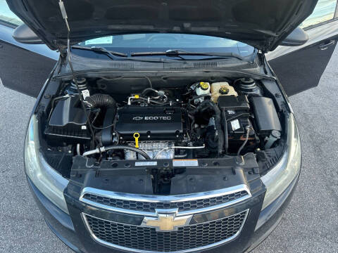 2013 Chevrolet Cruze LS Manual