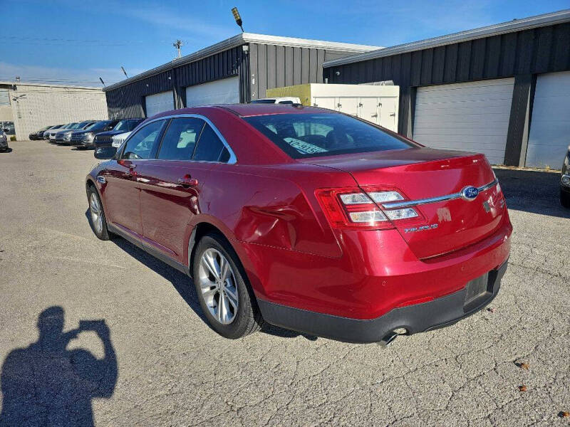 2013 Ford Taurus SEL