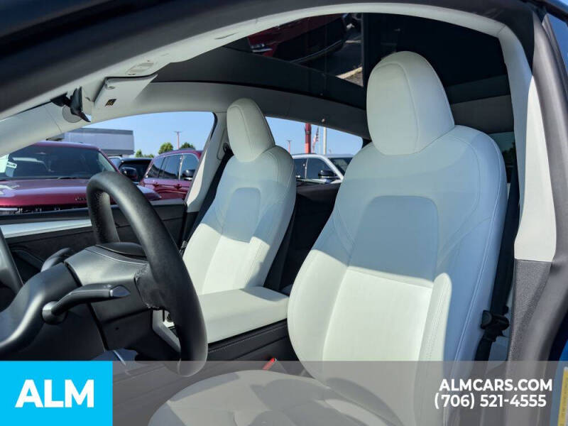 2025 Tesla Model Y Long Range