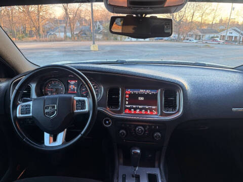 2014 Dodge Charger R/T Plus
