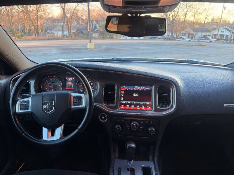 2014 Dodge Charger R/T Plus