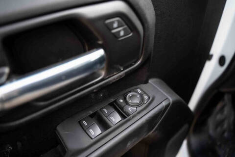 2025 GMC Sierra 2500HD Pro