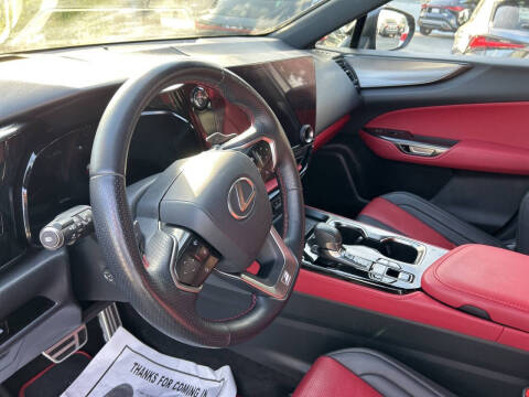 2024 Lexus NX 450h+ F SPORT Handling