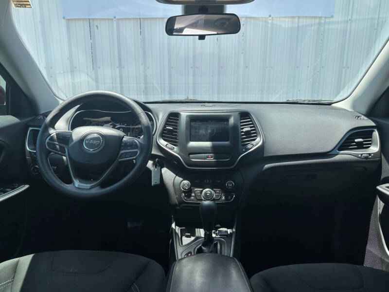 2019 Jeep Cherokee Latitude