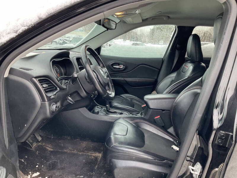 2019 Jeep Cherokee Trailhawk