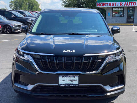 2023 Kia Carnival LX